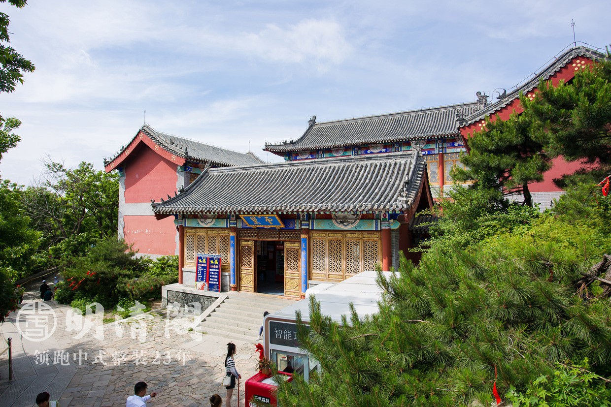 泰山云巢行宫